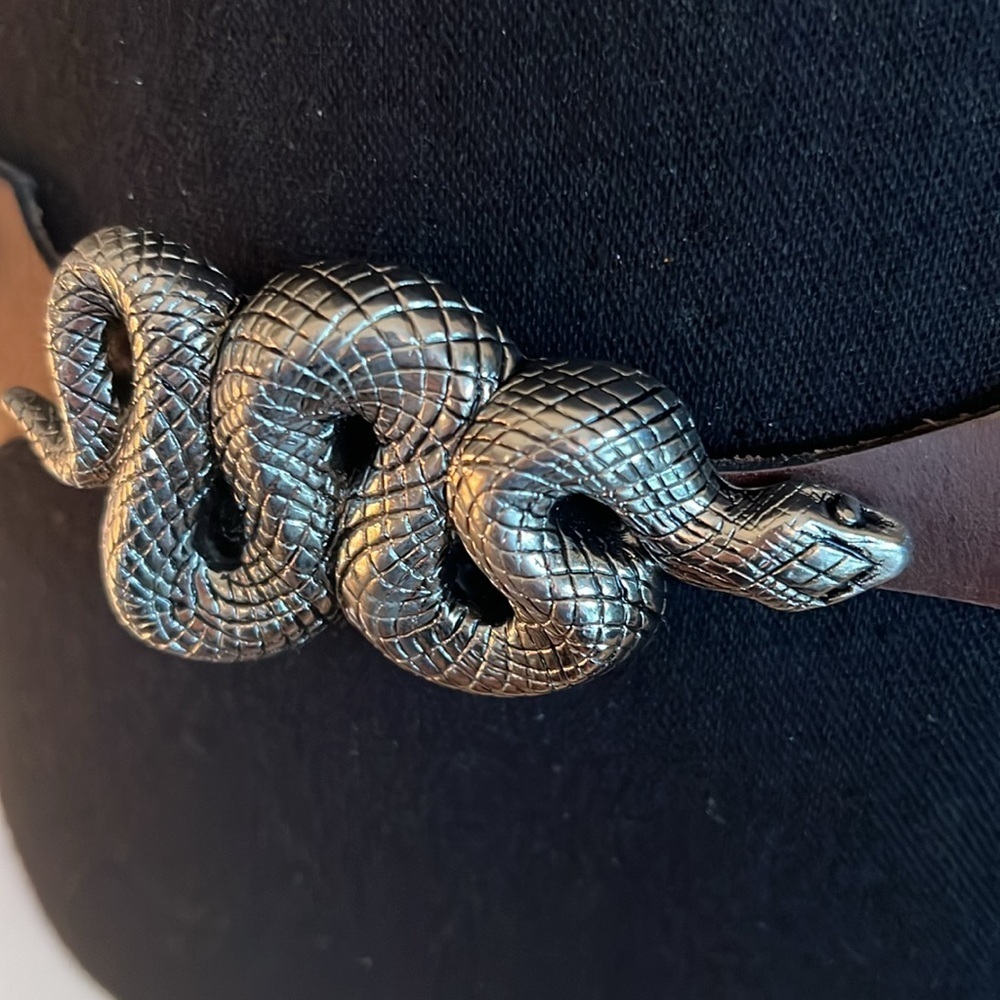 ESCADA Women’s Diamondback Snake Silver Tone Heavy Buckle Brown Leather Belt S/M - Picture 3 of 16